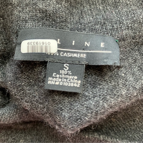 LINE The Label Gray 100% Cashmere Short Sleeve Jeweled Knit Sweater Size Small - Picture 9 of 9